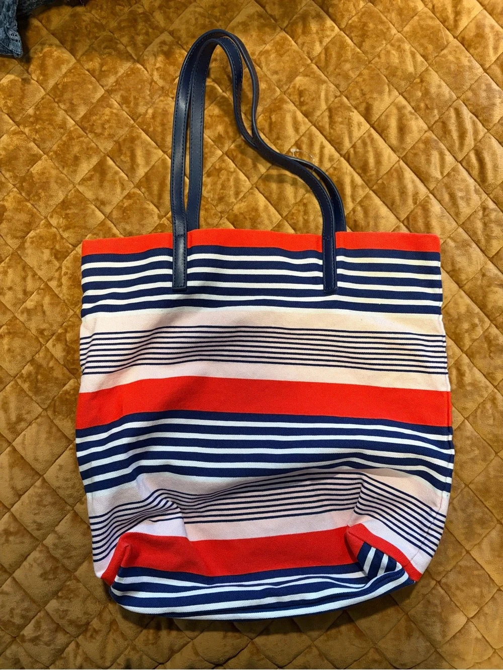 Kate Spade New York Bon Shopper Tote